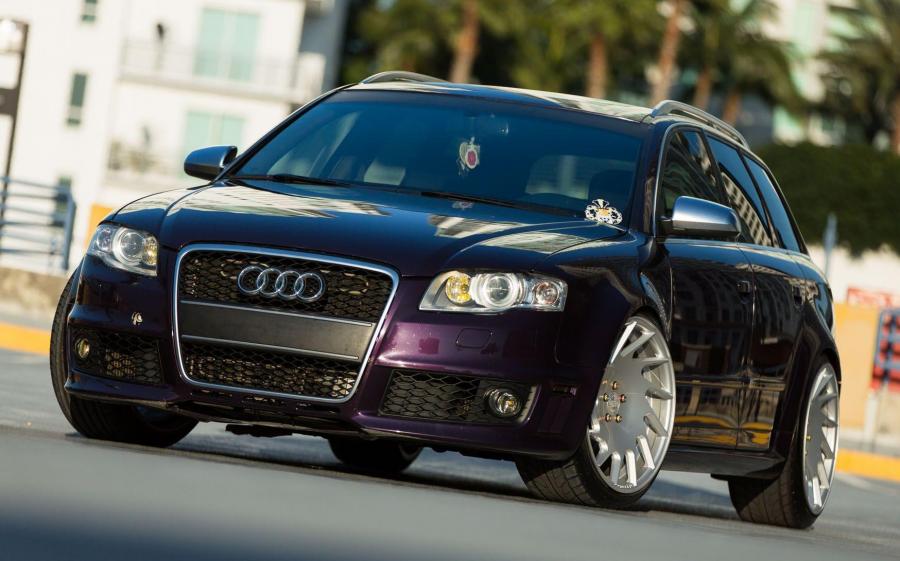Audi RS4 Avant on Vossen Wheels '2015